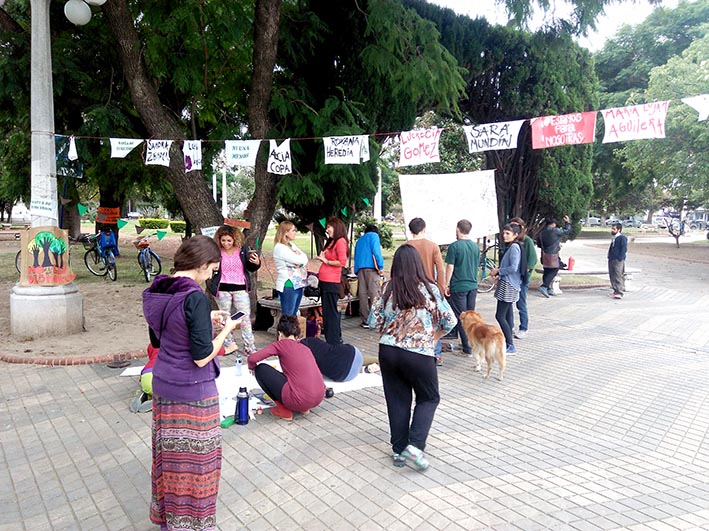 “De nada sirven los reclamos sociales si no hay un ambiente sano donde vivir”