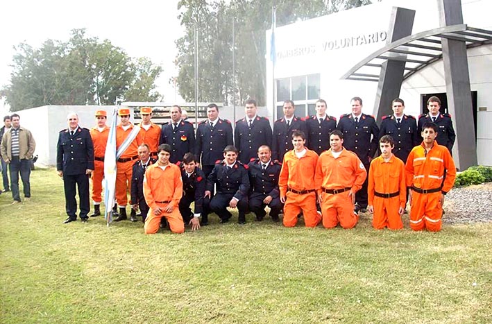 Bomberos Voluntarios de festejo