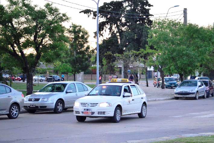 Desde mayo suben los taxis