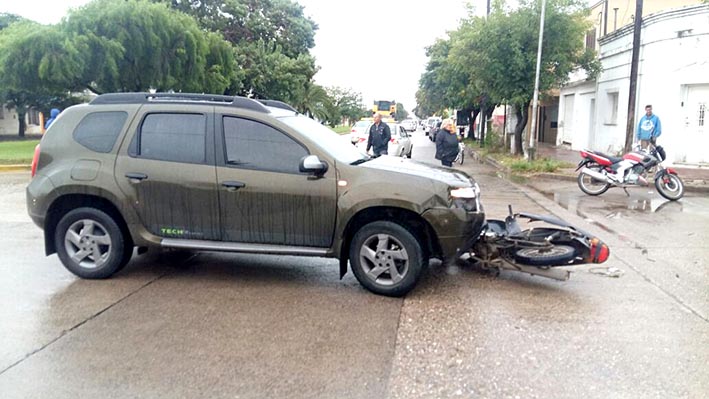 Motociclista herido de gravedad