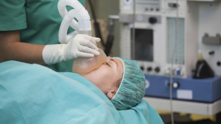 Por el conflicto con anestesistas peligran las cirugías de la provincia