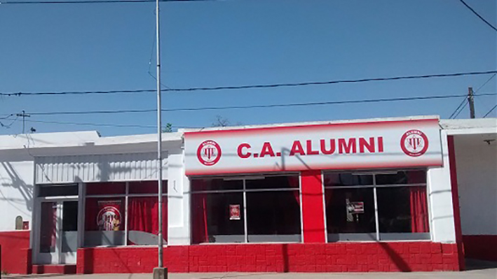 Alumni goleó a 9 de Julio