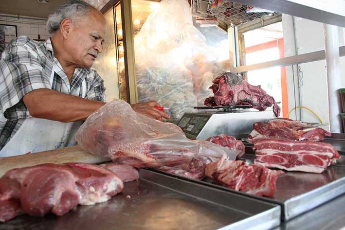 Por la crisis, las ventas “al fiado” en minoristas alcanzan el 33%