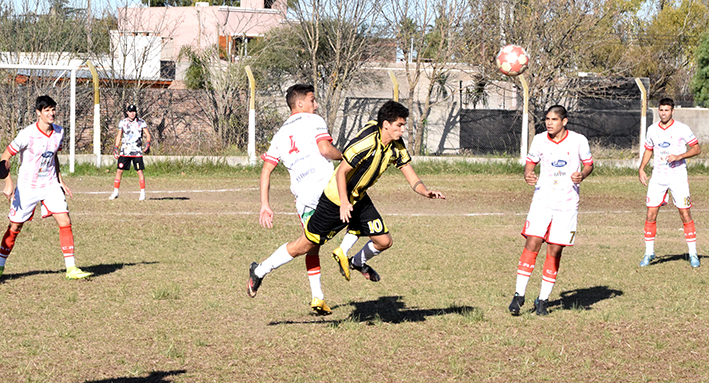 Alumni mordió el anzuelo