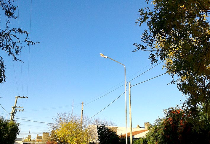 Reclamo por una luz siempre encendida