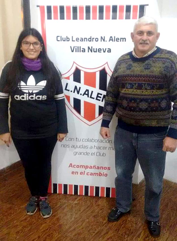 Alem incorporó el hockey femenino