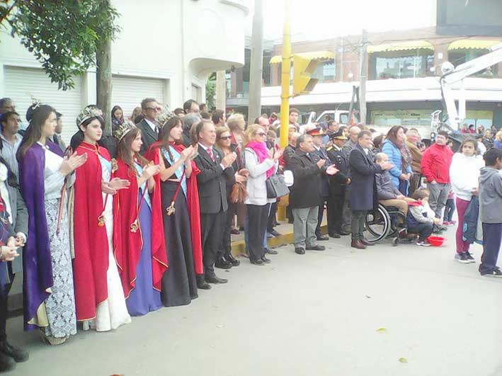 El pueblo fue para saber de qué se trata