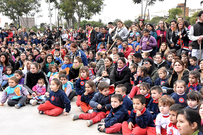 Tres mil chicos festejaron el Día de los Jardines