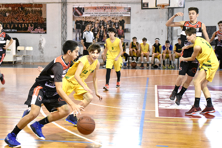 Los Griegos ganaron y están en semifinales