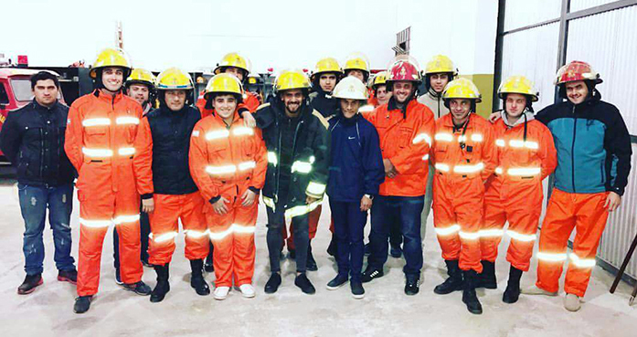 Franco Jara visitó el Cuartel de Bomberos