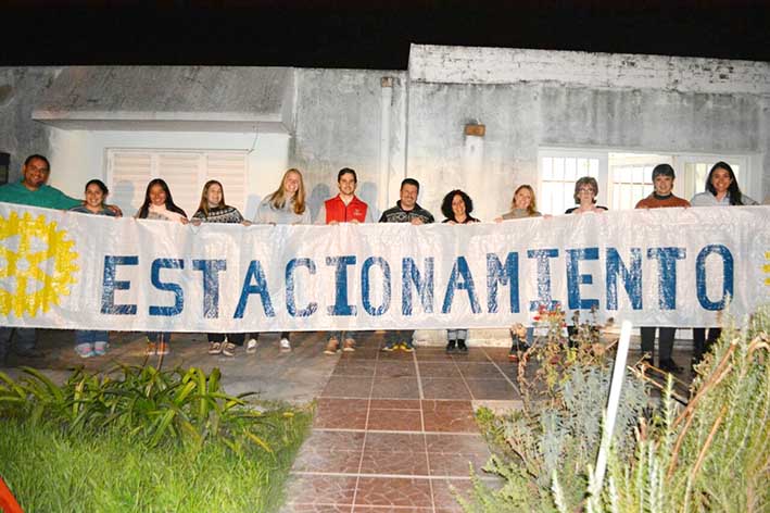 Estacionamiento solidario en la “Rural 2017” Estacionamiento solidario en la “Rural 2017”