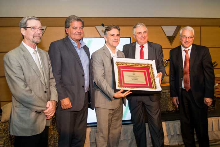 Celebraron una década produciendo maquinaria