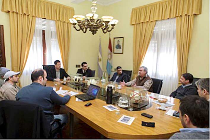 Preocupación por la clausura de dos criaderos de cerdos