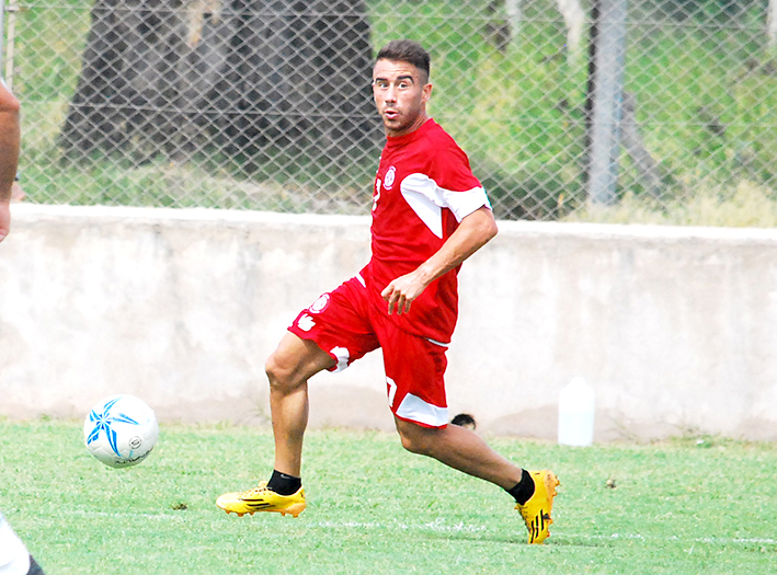 Se complicó la vuelta de Aimar