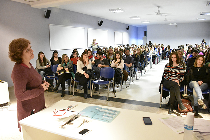 Los institutos de menores «a veces son peores que las mismas cárceles»