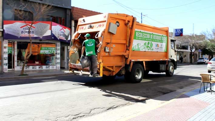 El servicio es ineficaz, pero la gente «no reclama»