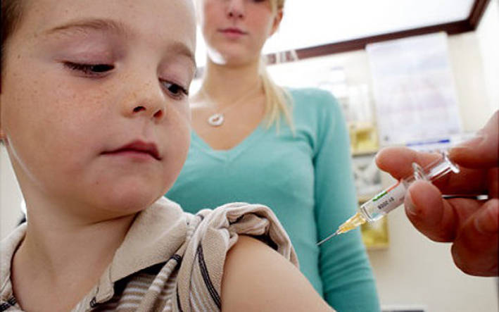 «Cuestionar la obligatoriedad de las vacunas es un retroceso peligroso»