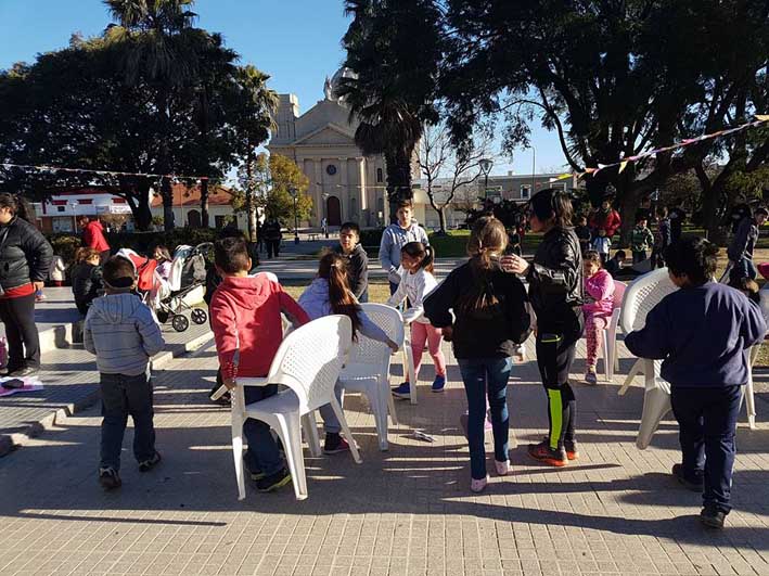 Esperan una plaza repleta  de niños