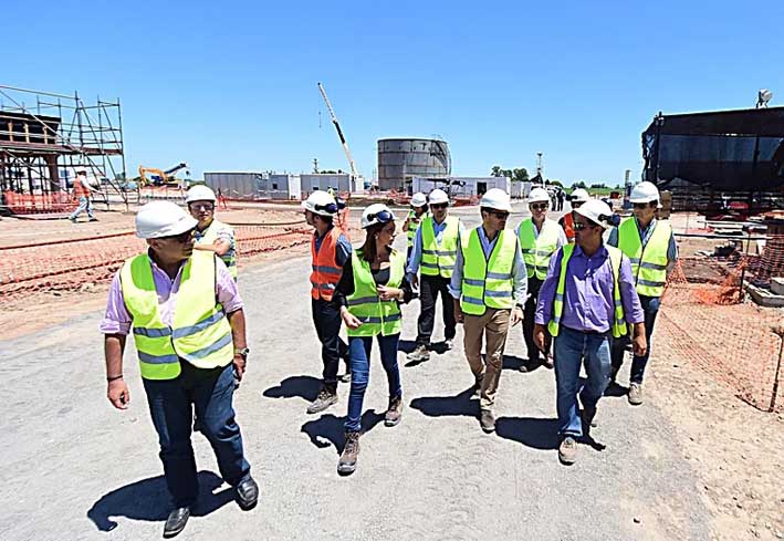 La central que se construye en la ciudad fue rechazada en Tandil