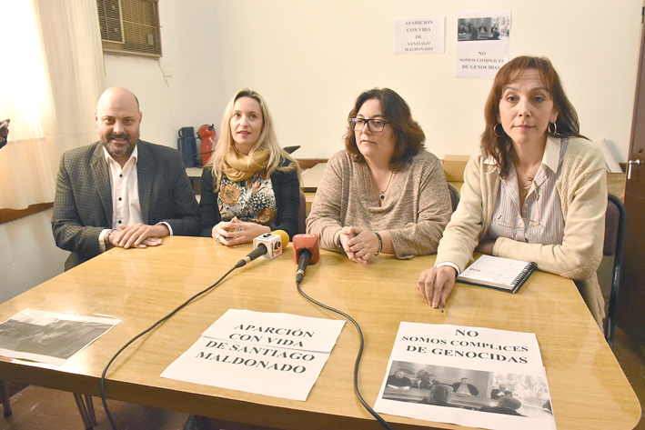 Cambiemos pidió la aparición con vida de Santiago y fustigó al PJ local Cambiemos pidió la aparición con vida de Santiago y fustigó al PJ local