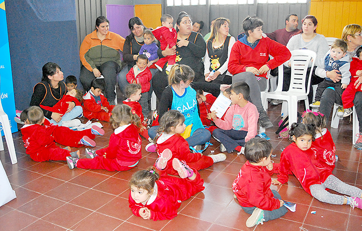 Impulsan proyecto para que los niños  de las salas cuna sigan en los jardines