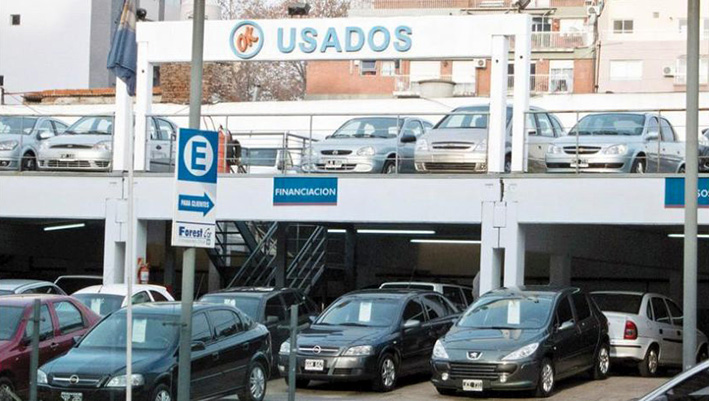 En agosto, la venta de usados pasó, por primera vez, las 18 mil unidades