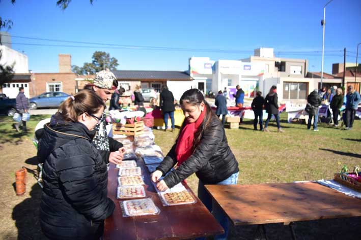 Emprendedorismo y precios populares en la segunda feria interbarrial