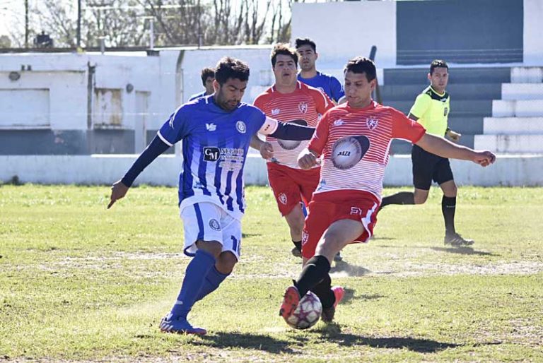 Postales del encuentro entre Argentino y Sportivo PM