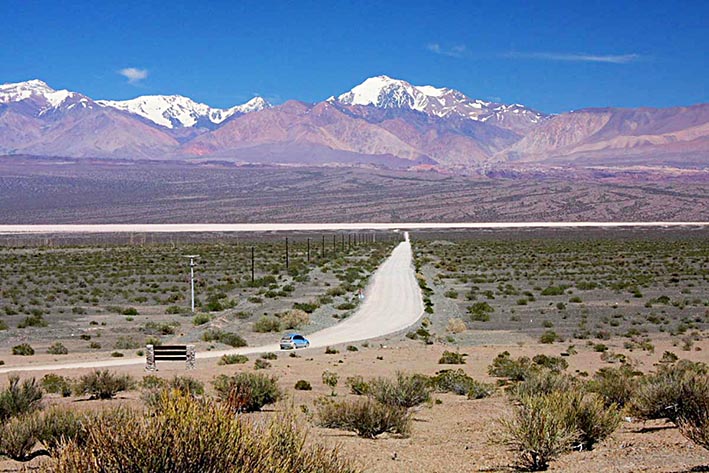 Contemplando estrellas y cordillera