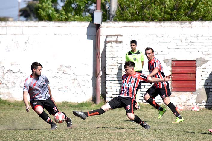 Colón, efectivo y escolta