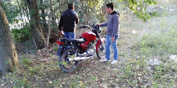 Hallaron una moto robada