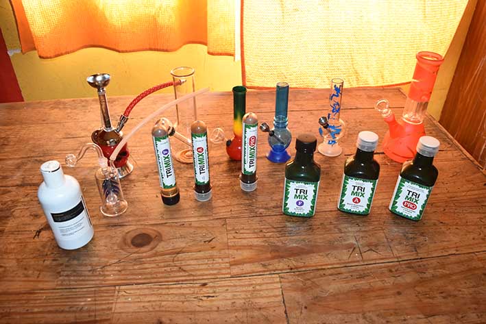 El primer “almacén del cannabis” debutó con éxito en las ventas El primer “almacén del cannabis” debutó con éxito en las ventas