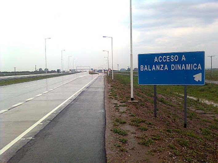 Conducta peligrosa en la autopista