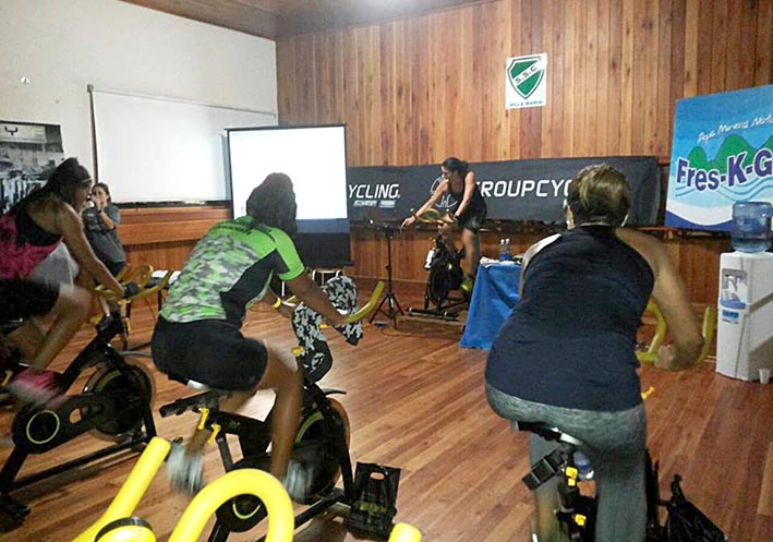 Evento especial de «Indoor Cycling» en el Sport Social