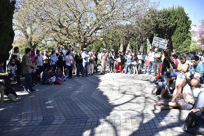 En asamblea, se unieron al pedido de verdad y justicia