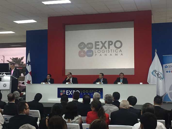 Referentes villamarienses en un Congreso de Logística en Panamá