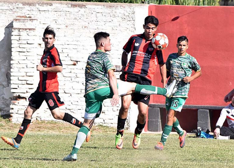 Reservas: Colón vs Rivadavia – Alumni vs Argentino