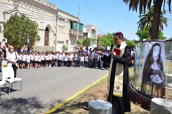 Inauguraron una ermita de Madre del Tránsito