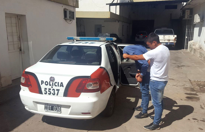 Detuvieron a un joven por un robo en complejo habitacional