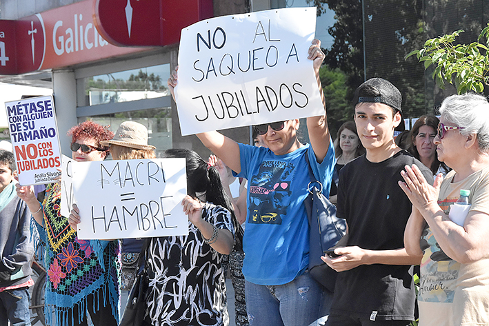 Gremios llamaron al paro y movilización