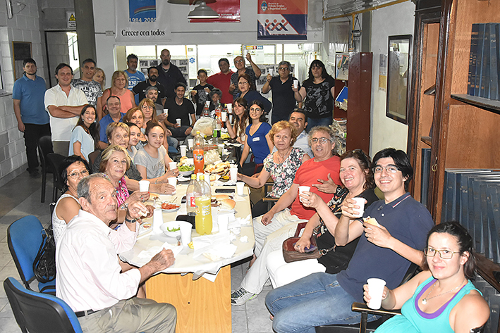 Un aniversario junto a vecinos de la cuadra