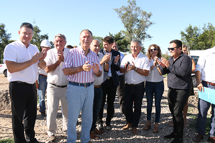 Schiaretti visita el único pueblo sin ruta