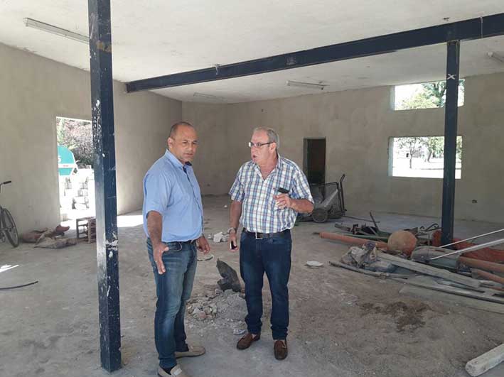 Finalizó el adoquinado y en abril esperan terminar la nueva Posada Finalizó el adoquinado y en abril esperan terminar la nueva Posada