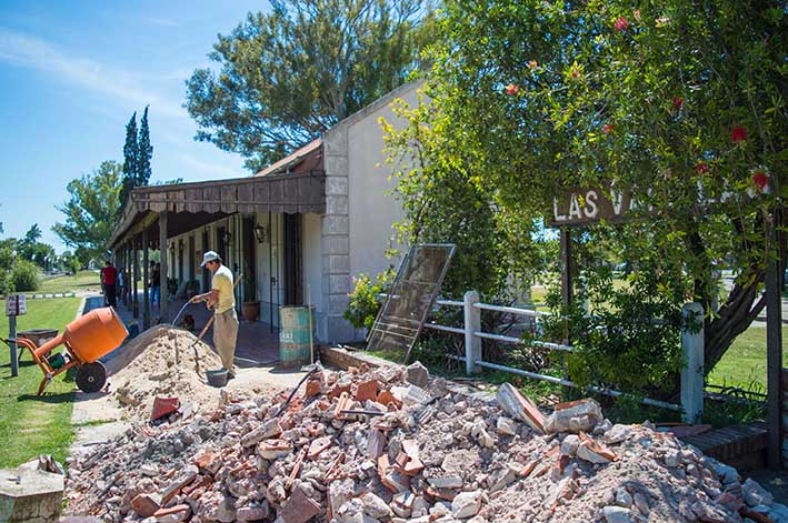 Las Varillas: trabajos en el edificio del Registro Civil