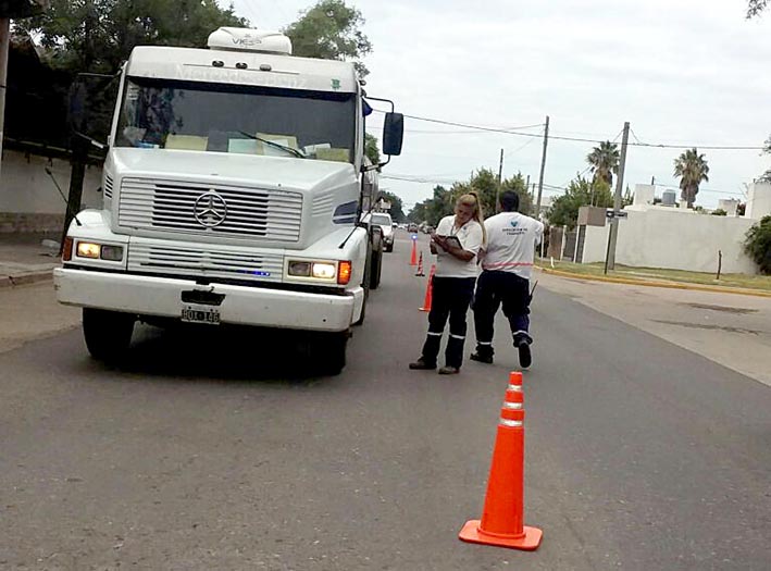 Realizan controles de tránsito