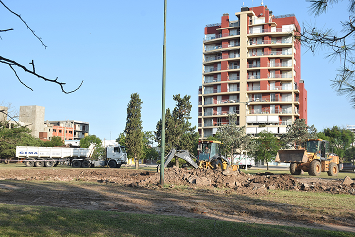 Comenzó la obra de remodelación del Parque Pereira y Domínguez