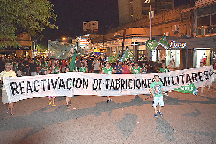 Ministerio canceló reunión con  los delegados y cerró Fanazul