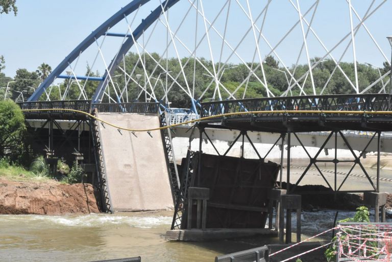 Reconstruirán el puente para el paso peatonal