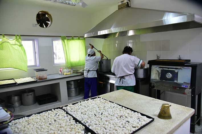 Refaccionaron la cocina y el lavadero del Hogar de Ancianos