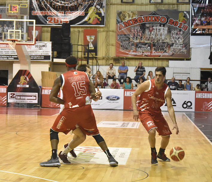 Ameghino, con valijas a cuestas